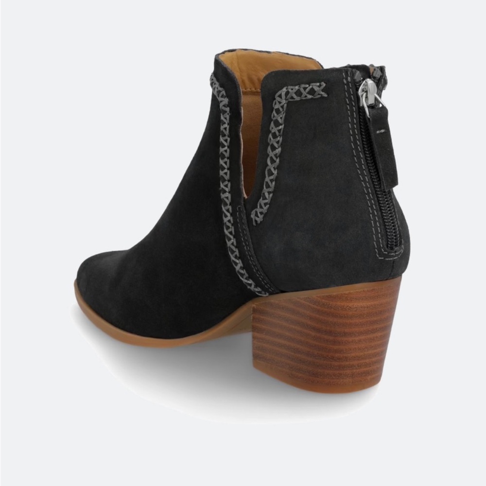 NWOT Dolce Vita Dylan Suede Bootie Size 9 Point Toe Back Zip - Picture 4 of 6